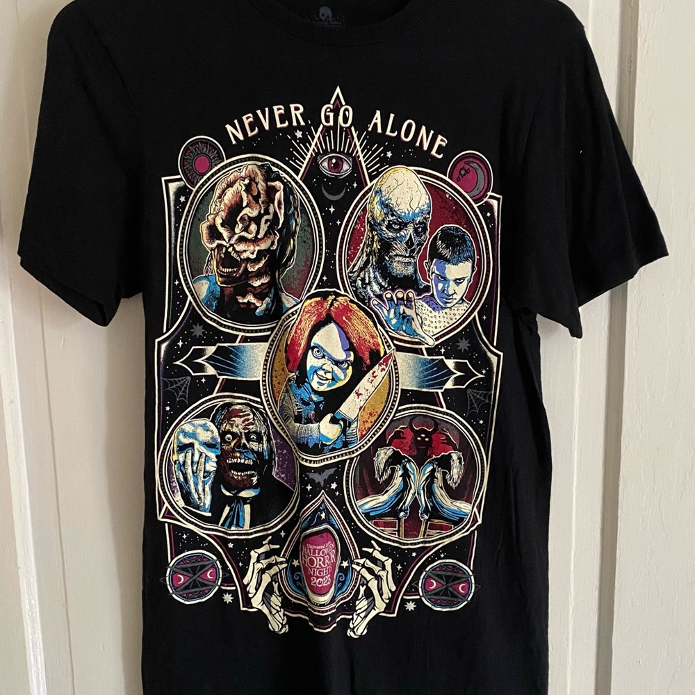 Orlando Studios Black Graphic T-Shirt Halloween Horror Nights Hellraiser Chuckie